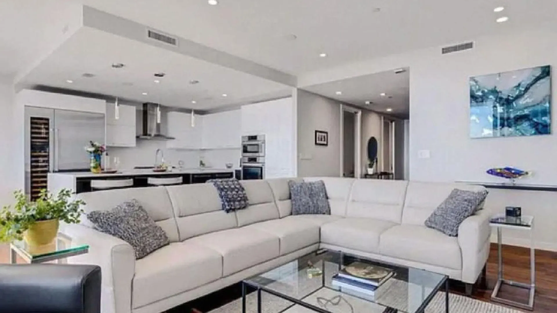 Elegant Downtown Sarasota Condo United States