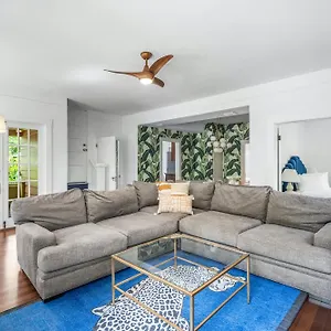 Julia Place Sarasota
